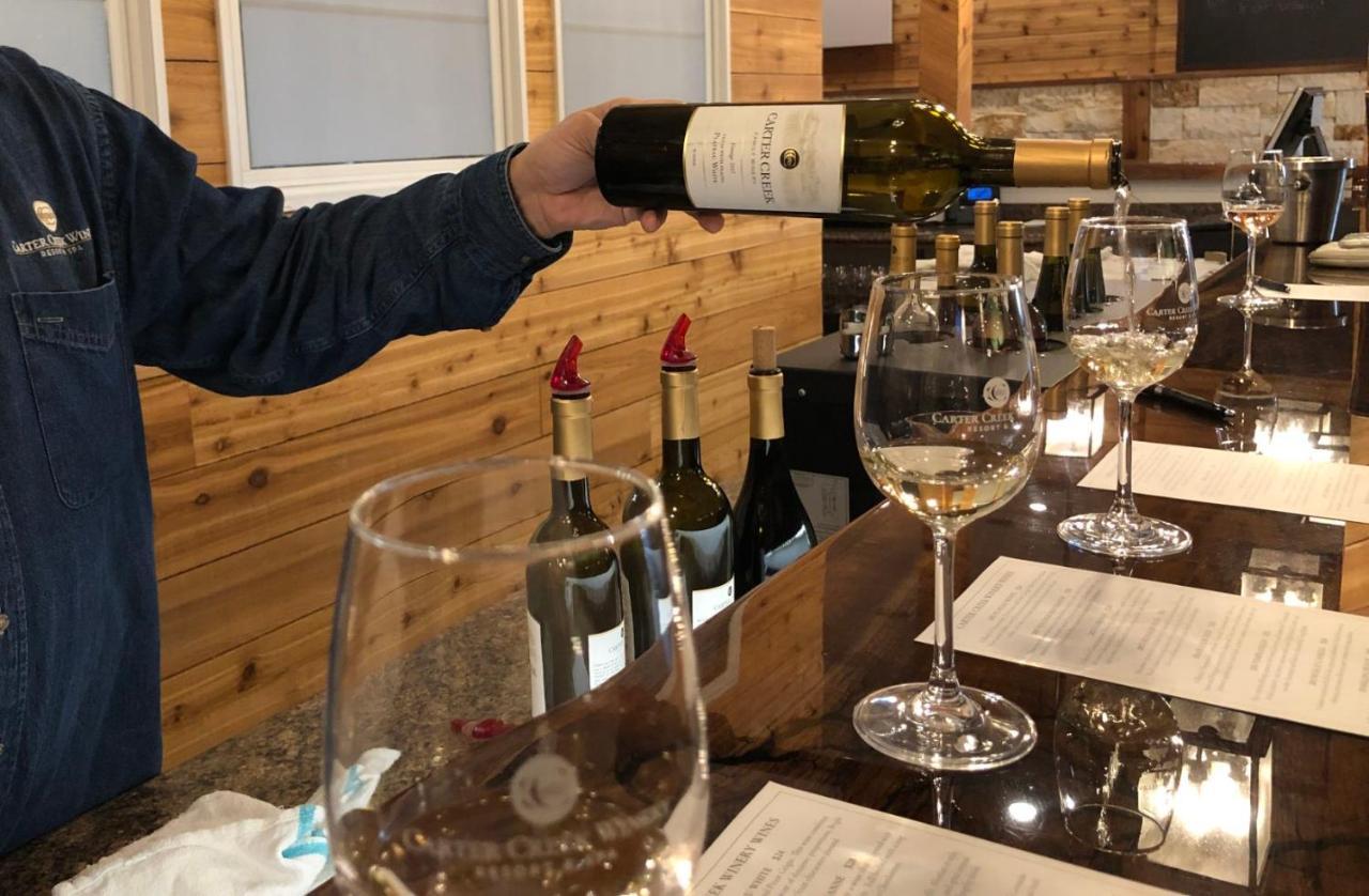 Carter Creek Winery Resort & Spa Johnson City Esterno foto